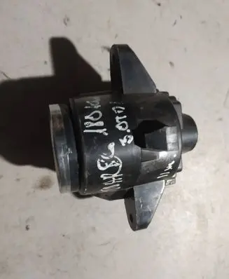 Volkswagen Touareg II Ignition lock contact 7P6905843