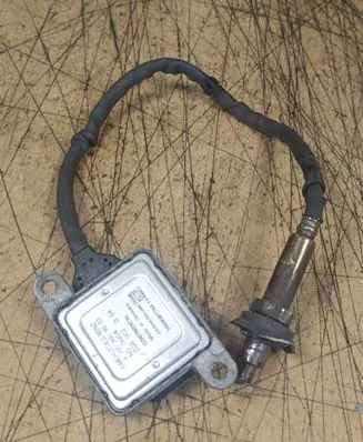 Mercedes-Benz C W205 Lambda probe sensor A0009059603