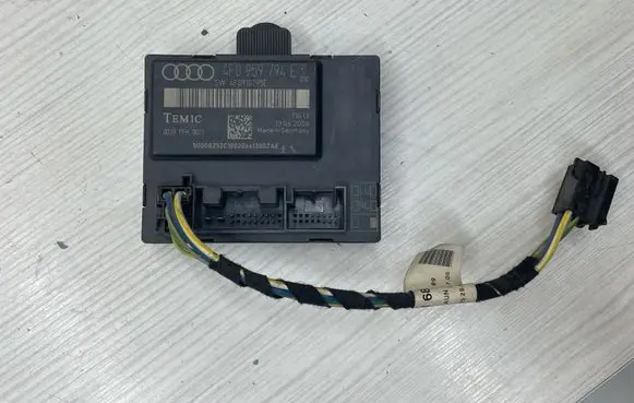 Audi A6 S6 C6 4F Door control unit/module 4F0959794E