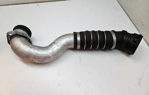 Intercooler hose/pipe