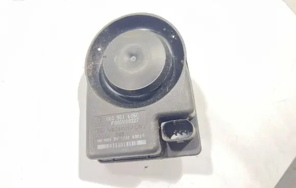Audi Q7 4L Alarm system siren F005V00327