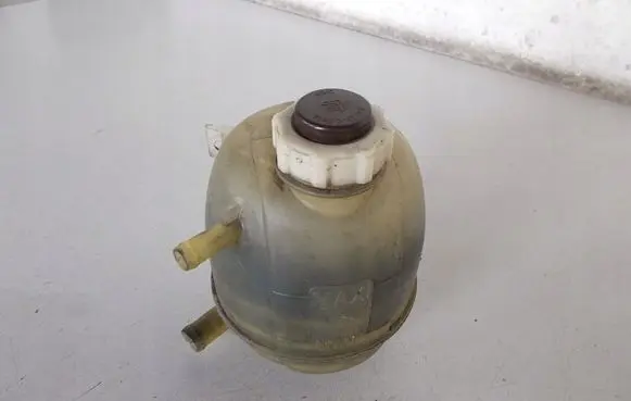 Renault Megane I Coolant expansion tank/reservoir 