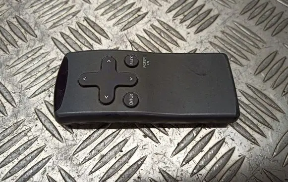 Volvo V70 Multifunctional control switch/knob 8622115-1