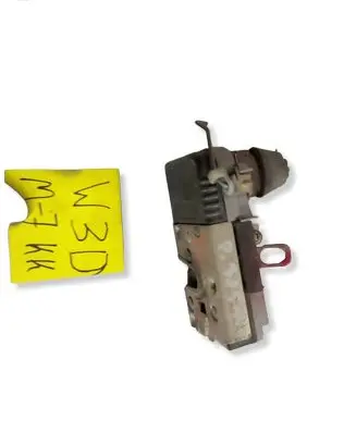 Peugeot 305 Front door lock 2568965684