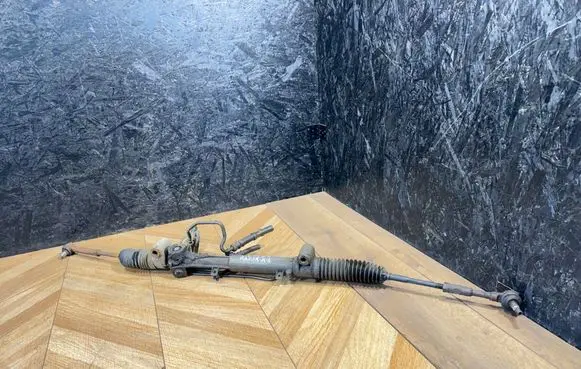 Opel Zafira A Steering rack