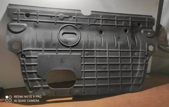 Hyundai Sonata Engine splash shield/under tray