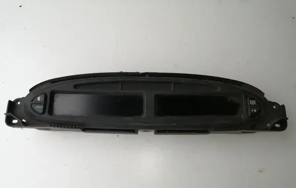 Citroen Xsara Picasso Speedometer (instrument cluster) PSA964116080 964116080
