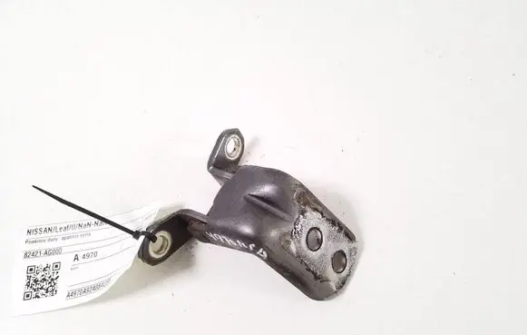 Nissan Leaf II (ZE1) Front door lower hinge 82421AG000