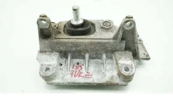 Nissan Juke I F15 Gearbox mounting bracket 