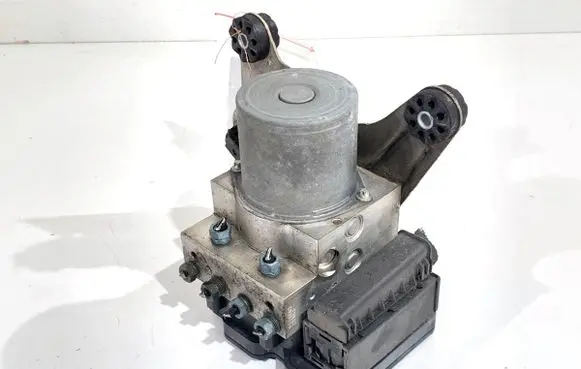BMW 5 F10 F11 ABS Pump 6856841