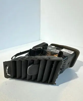 Opel Astra K Dash center air vent grill 39079605 09075000 14062016