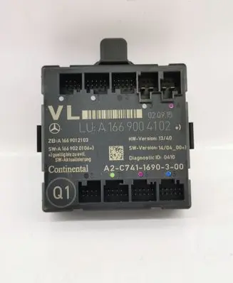 Mercedes-Benz A W176 Door control unit/module A1669004102