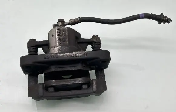 Nissan Navara D23 Rear brake caliper D41115XA0A