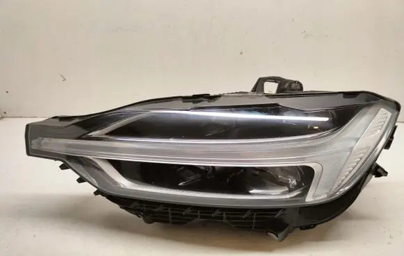 Volvo XC60 Headlight/headlamp 31420417