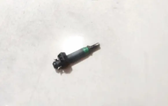 BMW X5 E53 Fuel injector 7525721 4181a01888