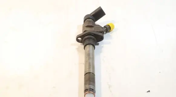 Ford S-MAX Fuel injector 9657144580