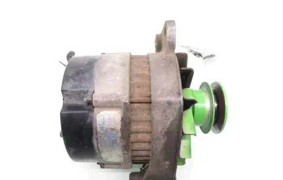Volkswagen Jetta II Generator/alternator 068903031