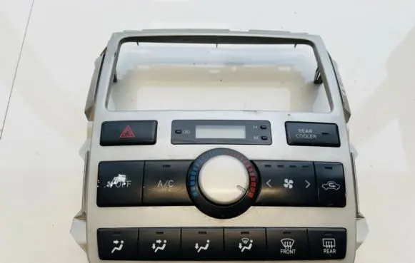 Toyota Avensis Verso Climate control unit 5590044280 55900-44280
