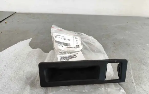 BMW 3 F30 F35 F31 Tailgate trunk handle 51247463162 51247368753 7463162