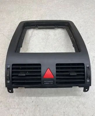 Volkswagen Touran I Dash center air vent grill 1T0919234A