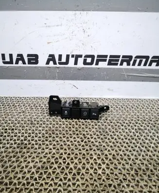 Traction control (ASR) switch