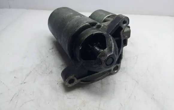 Peugeot 207 Starter motor 0001112041 9647982880