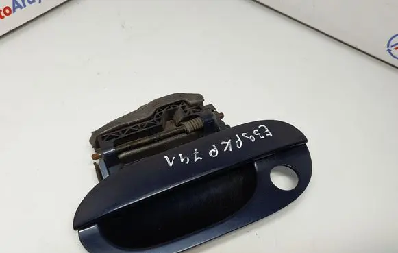 BMW 5 E39 Front door exterior handle 8245461 51218245461
