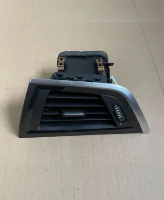 BMW 1 F20 F21 Dashboard side air vent grill/cover trim 9394354