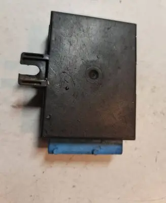 BMW 3 E36 Window wiper relay 61358357068 00WW00 05012100