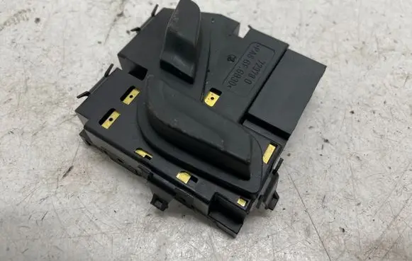 Seat control switch