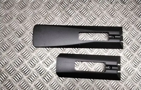 BMW X5 E70 Rear seat rail trim cover 7171837 7171832