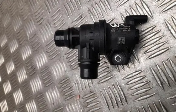BMW i4 Webasto circulation pump for autonomous heater 5A37571