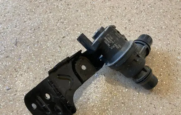 BMW iX Coolant heater 9896407