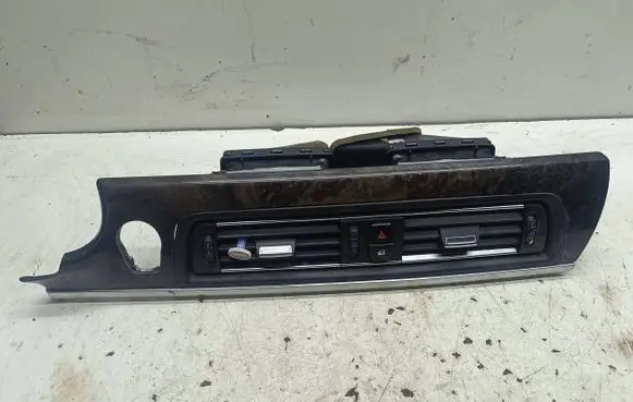 BMW 6 F12 F13 Dash center air vent grill 4692500