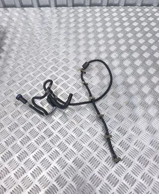 BMW 4 F36 Gran coupe Fuel injector supply line/pipe 8507687 13538507687