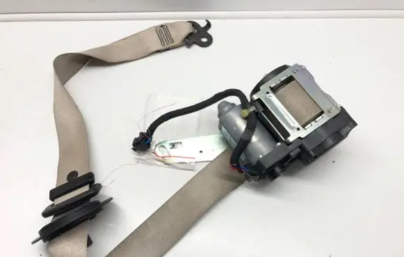 BMW 7 F01 F02 F03 F04 Front seatbelt 609334000D