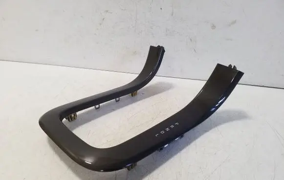 Opel Ampera Gear shifter surround trim plastic 22858474