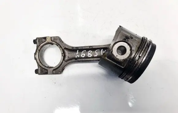 BMW 5 E39 Piston with connecting rod