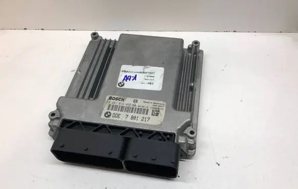 BMW X3 E83 Engine control unit/module 7801217 0281013052 1039S12179