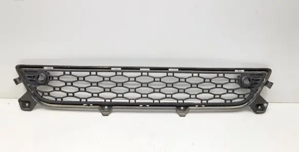 Volvo XC60 Front bumper lower grill 30763423 30763422