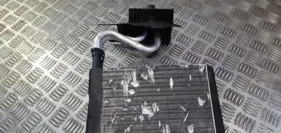 Ford Mondeo MK I Heater blower radiator