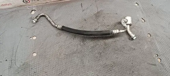 Nissan X-Trail T32 Air conditioning (A/C) pipe/hose 924804CE3A T910373 51017A1