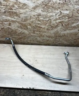 Dacia Sandero Air conditioning (A/C) pipe/hose 924901167R