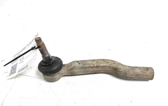 Toyota Avensis T270 Steering tie rod end 45047-09320