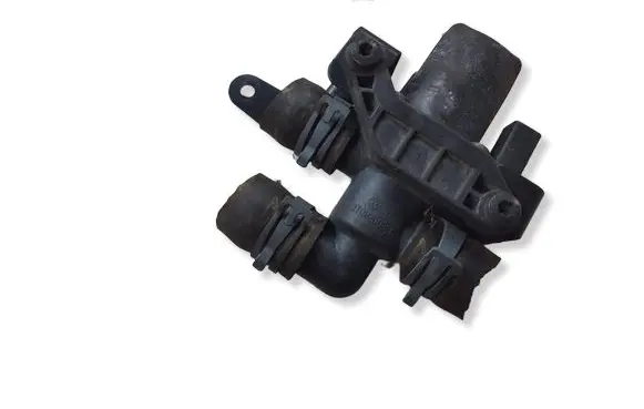 Audi Q7 4L Coolant heater control valve 1T0820036C
