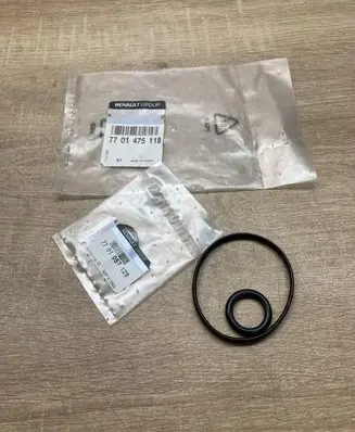 Renault Twingo II Gearbox oil cooler pipe/hose 7701475118 7701057129