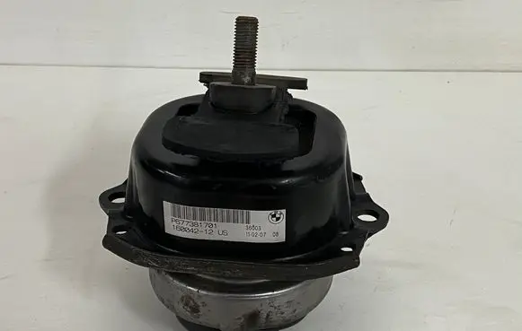 BMW X5 E70 Engine mount bracket P677381701