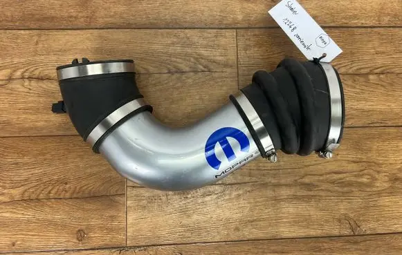Dodge Challenger Air intake hose/pipe RURASHAKERPINYA RURASHAKER