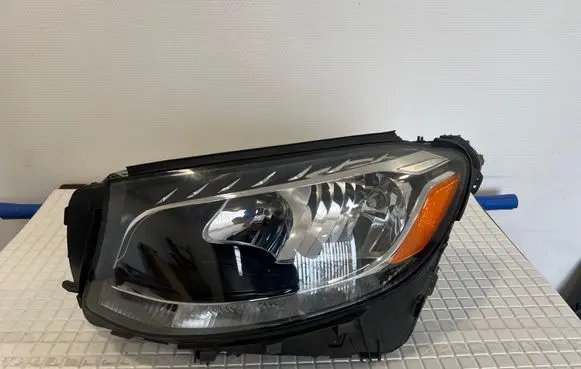 Mercedes-Benz GLC AMG Headlight/headlamp A2538260100