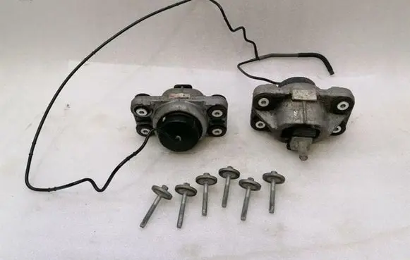 Land Rover Range Rover L405 Engine mount bracket GPLA6A002AA GPLA6A003AA